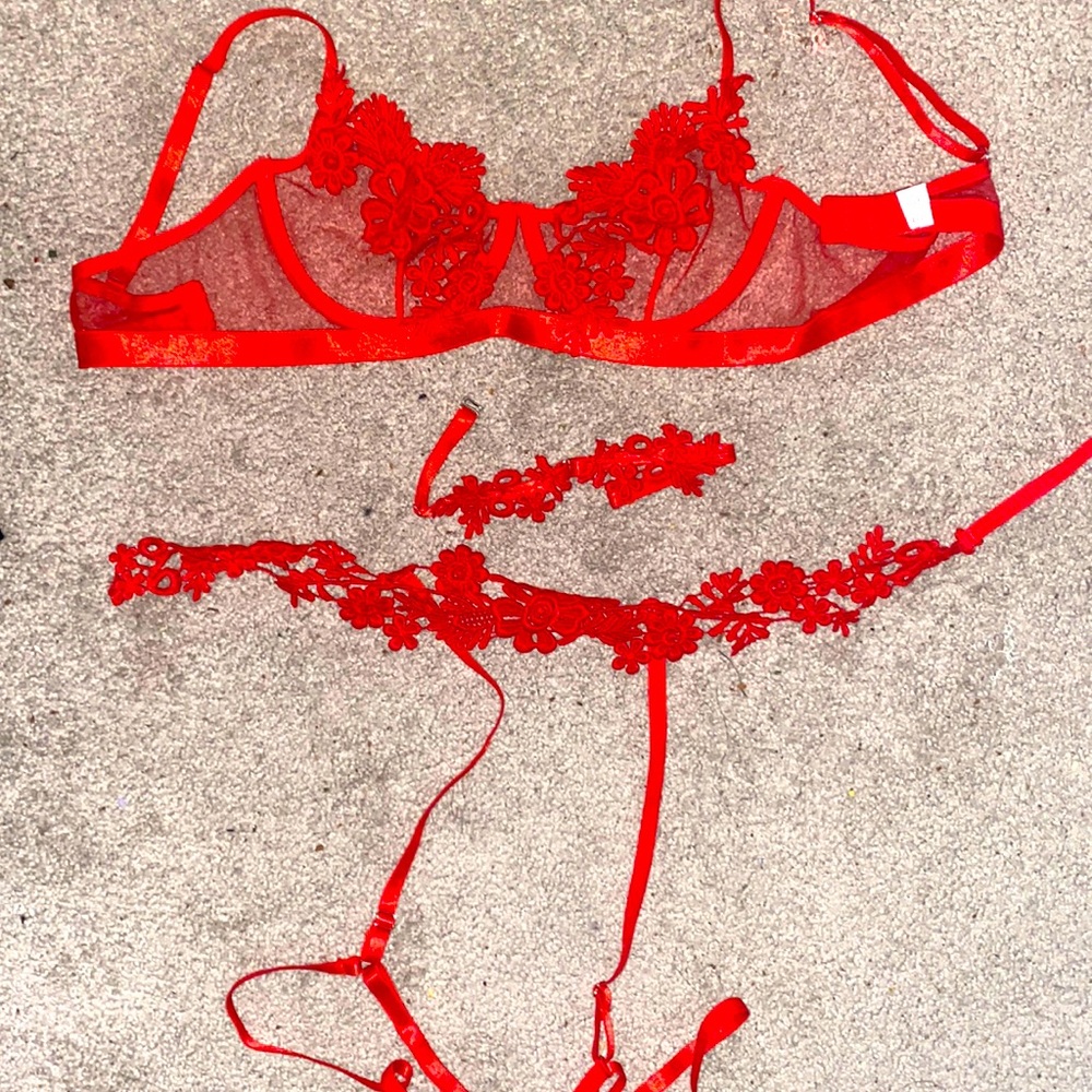 Red Sexy Womens lingerie Size Small from Shein